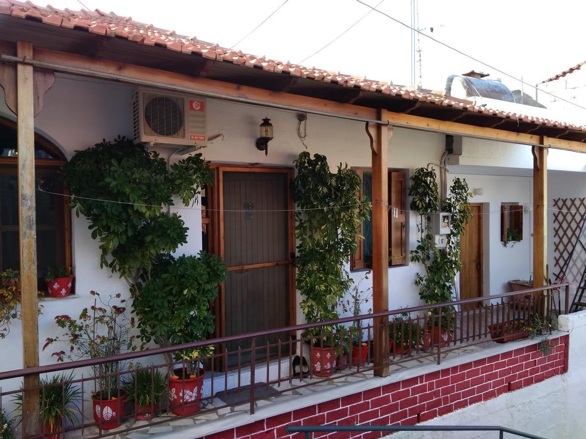 Kotroni Studios Skiathos Town Exterior photo